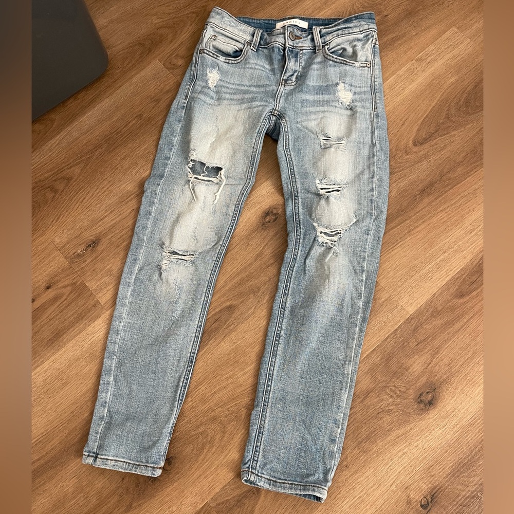 Eunina Distressed jeans sz 1